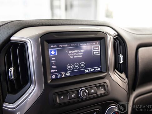 Used 2022 Chevrolet Silverado 1500 Custom w/ LPO, Dark Essentials Package AWD/4WD image 26