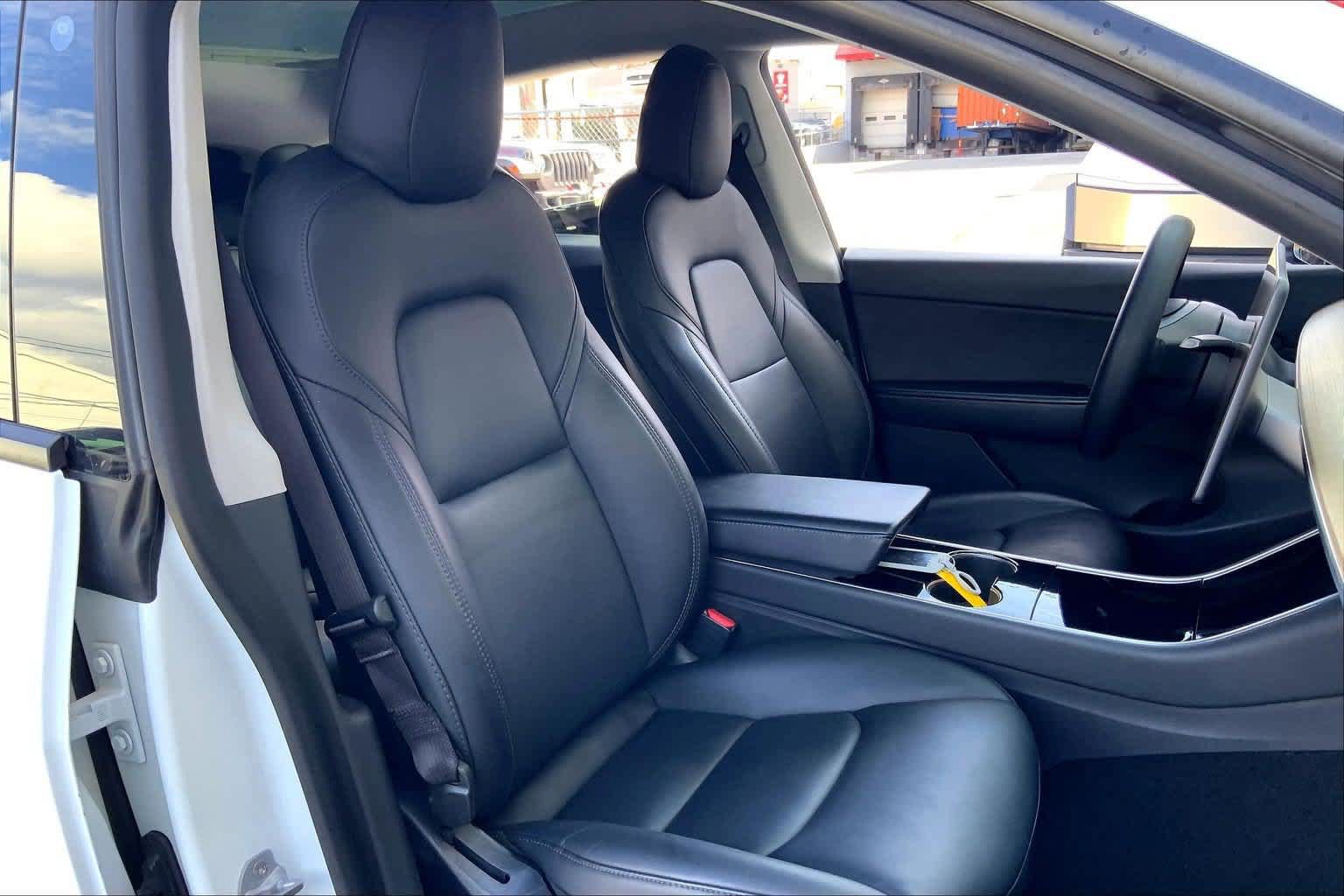 Used 2021 Tesla Model Y 2WD image 13
