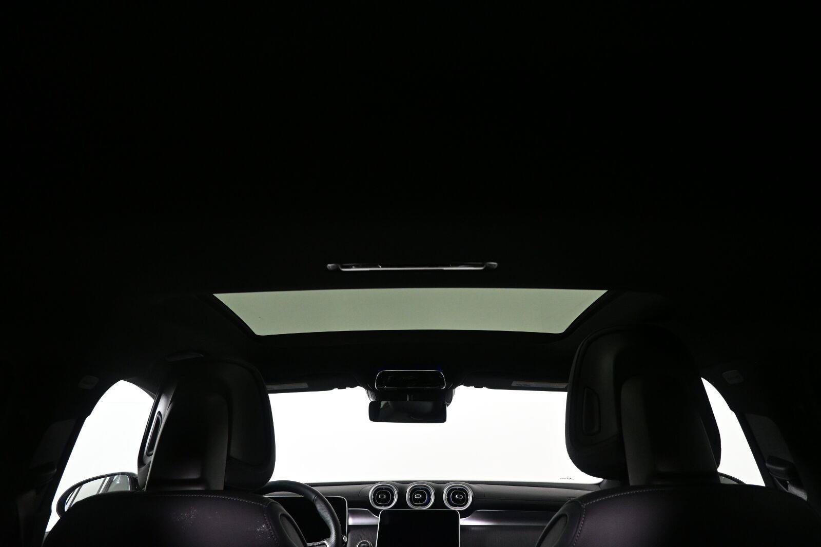 Used 2026 Mercedes-Benz GLC 300 4MATIC image 17