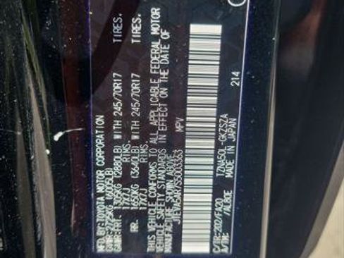 Certified 2025 Toyota 4Runner SR5 RWD image 39