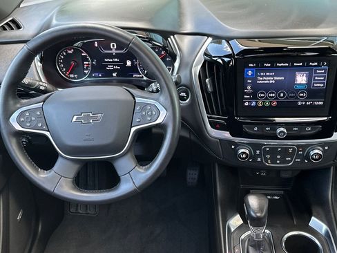 Used 2022 Chevrolet Traverse Premier w/ Redline Edition AWD/4WD image 14
