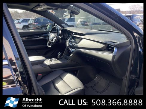 Used 2024 Cadillac XT5 Premium Luxury w/ Technology Package image 19