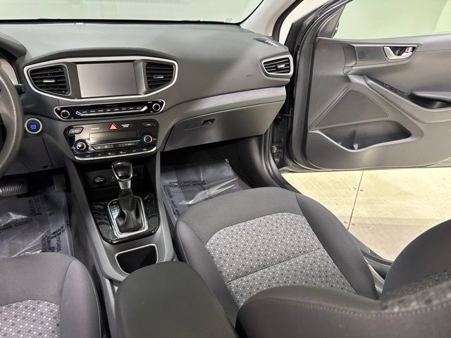 Used 2018 Hyundai Ioniq Blue FWD image 20