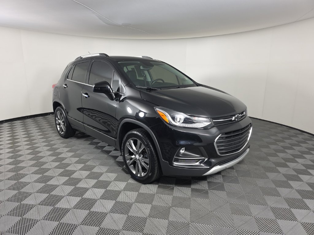 Used 2017 Chevrolet Trax Premier AWD/4WD image 7