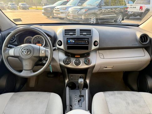 Used 2010 Toyota RAV4 2WD w/ Base L4 Extra Value Pkg image 12