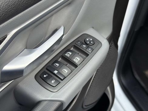 Used 2022 RAM 1500 Big Horn AWD/4WD image 19