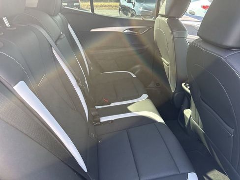 Certified 2025 Buick Envision Sport Touring image 34