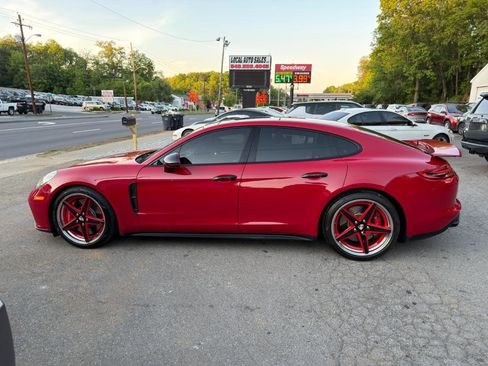 Used 2017 Porsche Panamera Turbo w/ Sport Package AWD/4WD image 8