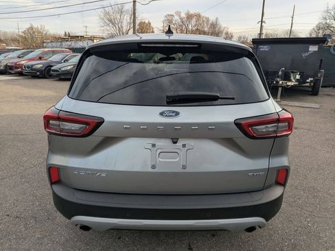 Used 2023 Ford Escape Active w/ Tech Pack #1 AWD/4WD image 6