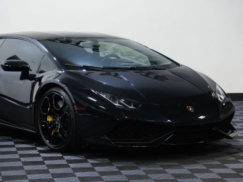 Used 2015 Lamborghini Huracan LP 610-4 AWD/4WD image 9