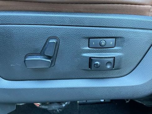 Used 2016 RAM 1500 Laramie Longhorn AWD/4WD image 10