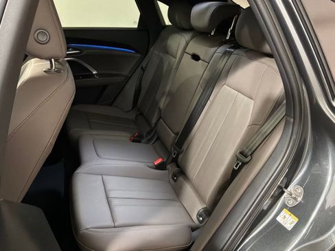 Certified 2025 Audi Q5 Premium w/ Convenience Package image 21