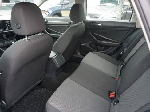 Used 2020 Volkswagen Jetta S FWD image 6