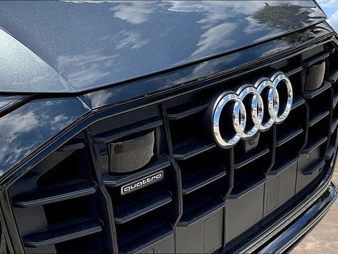 Used 2020 Audi Q8 Premium Plus w/ Premium Plus Package AWD/4WD image 33
