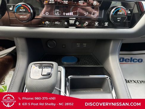 New 2026 Nissan Pathfinder SL w/ SL Premium Package AWD/4WD image 20