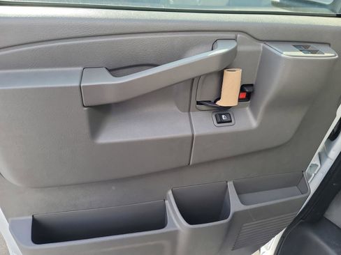 New 2025 Chevrolet Express 3500 w/ Power Convenience Package image 19