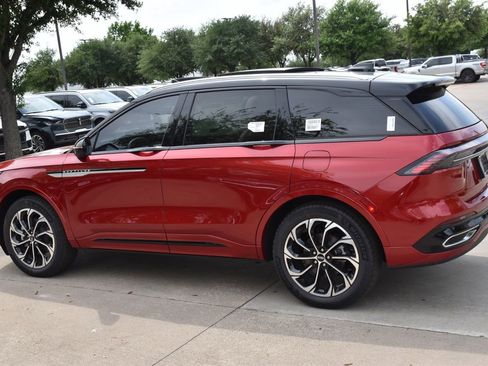 New 2026 Lincoln Nautilus Reserve AWD/4WD image 17