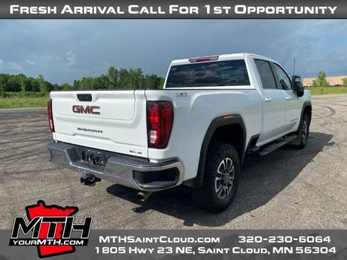 Used 2024 GMC Sierra 2500 SLE w/ SLE Convenience Package AWD/4WD image 8