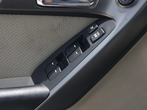 Used 2013 Kia Forte EX FWD image 40