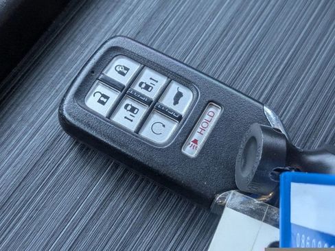 Used 2022 Honda Odyssey EX-L image 31