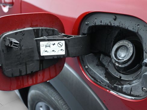 Used 2022 Nissan Pathfinder SL w/ SL Premium Package image 11