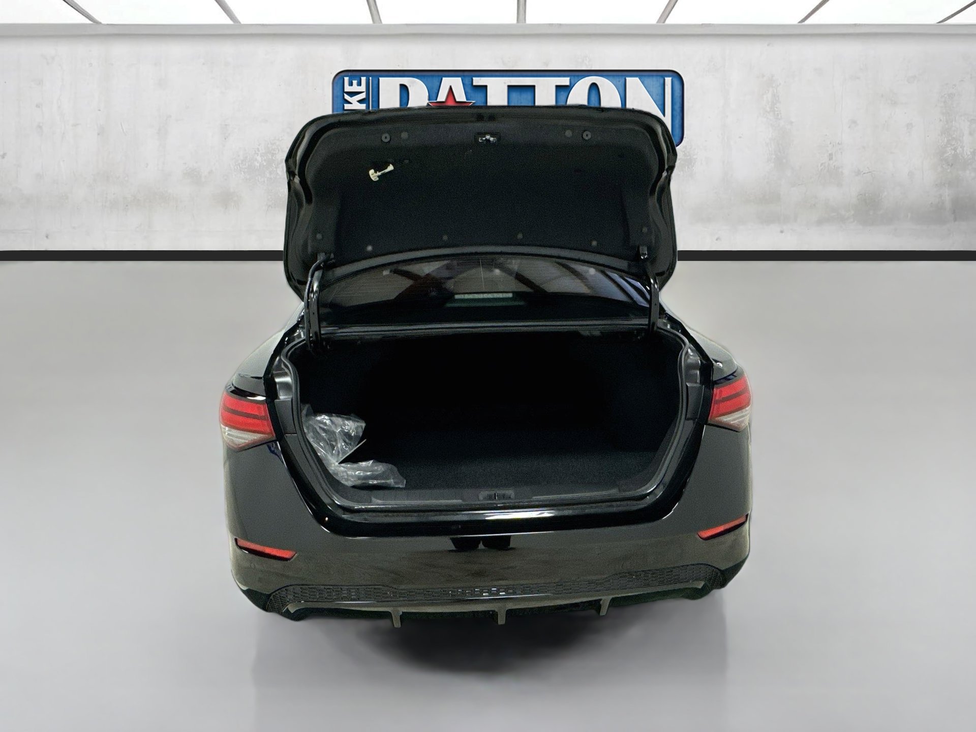 Used 2025 Nissan Sentra S FWD image 23