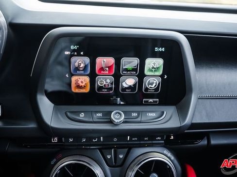 Used 2017 Chevrolet Camaro SS image 17