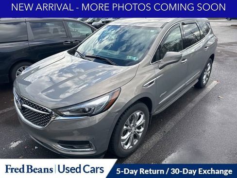 Used 2018 Buick Enclave Avenir w/ Avenir Technology Package image 3