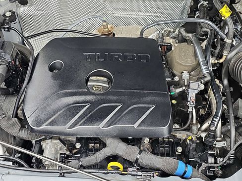 Used 2025 Chevrolet TrailBlazer LT AWD/4WD image 27