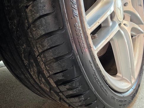 Used 2010 Mercedes-Benz C 300 Sedan image 25