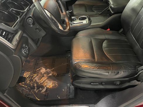 Used 2015 GMC Acadia Denali image 17