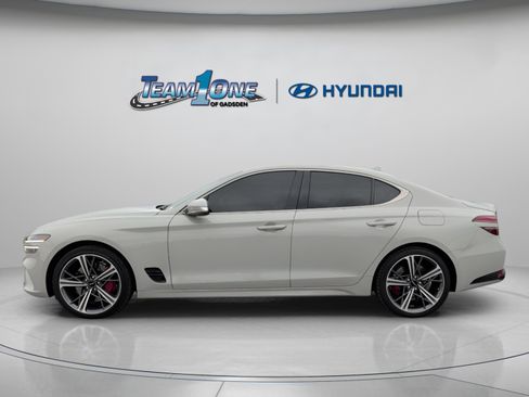 Used 2024 Genesis G70 2.5T w/ Sport Prestige Package image 5