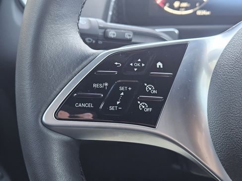 Certified 2025 Mercedes-Benz GLB 250 4MATIC image 27