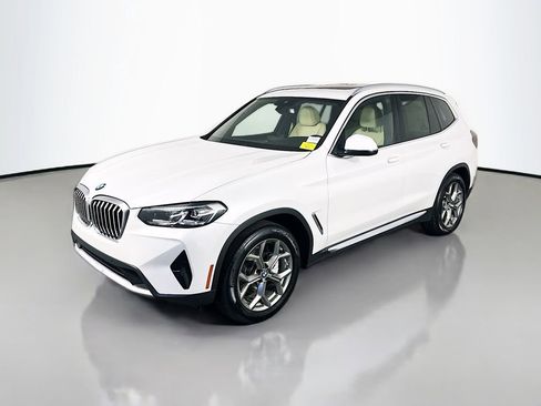 Used 2022 BMW X3 xDrive30i image 3