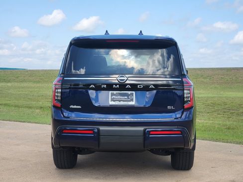 New 2026 Nissan Armada SL w/ Captain's Chari Seat Package RWD image 8