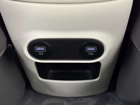 Used 2024 Hyundai Ioniq 5 SEL image 34