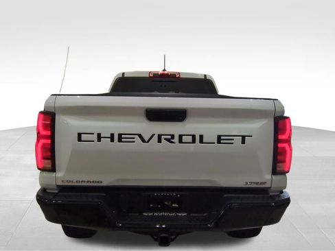 Used 2024 Chevrolet Colorado ZR2 w/ Safety Package image 25
