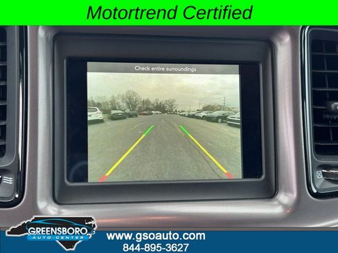 Used 2023 Dodge Challenger SXT image 21