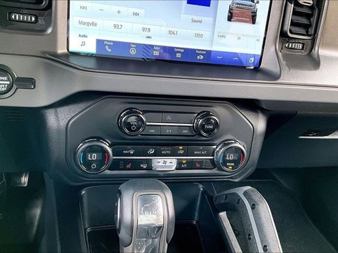 Used 2024 Ford Bronco Big Bend image 41