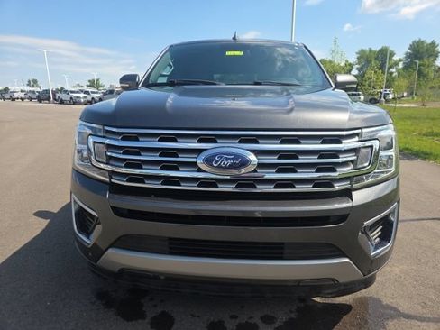Used 2018 Ford Expedition Max Limited RWD image 3