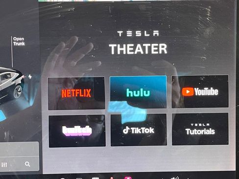 Used 2019 Tesla Model 3 Long Range image 32