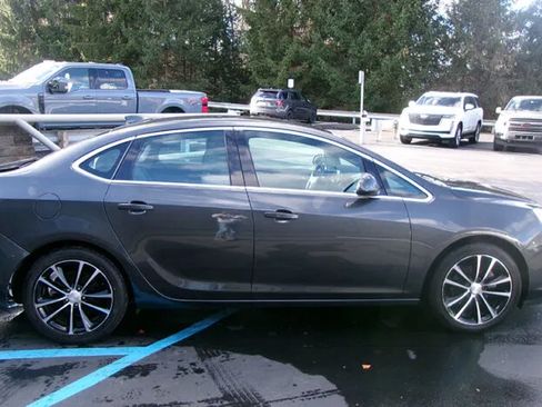 Used 2017 Buick Verano Sport Touring FWD image 6