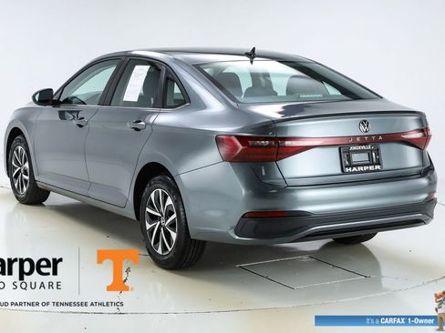Used 2025 Volkswagen Jetta S image 7