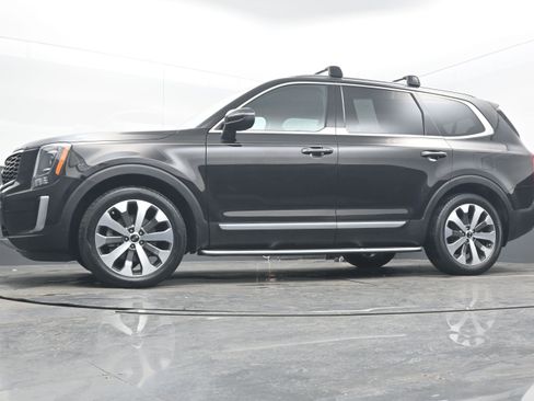 Used 2021 Kia Telluride S image 25