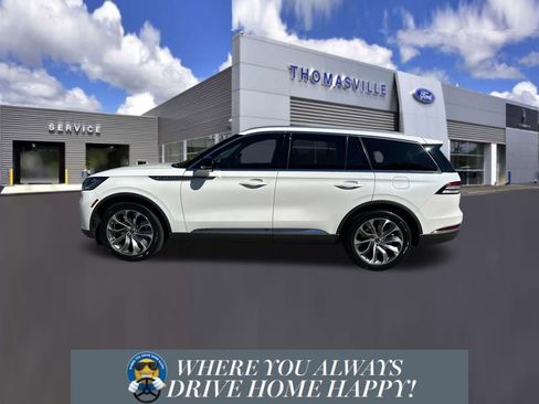 New 2026 Lincoln Aviator 2WD image 5