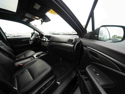 Used 2023 Honda Passport EX-L image 26