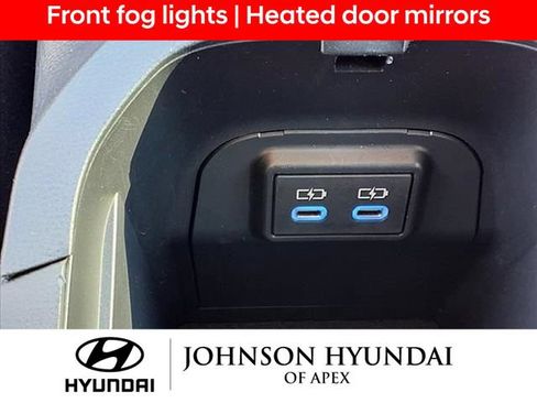 Used 2022 Toyota RAV4 XLE w/ Convenience Package AWD/4WD image 8