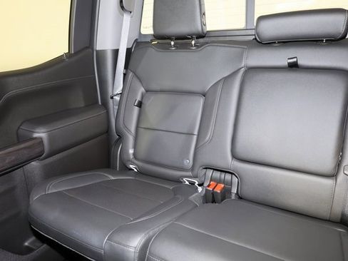 Used 2019 Chevrolet Silverado 1500 LTZ image 12