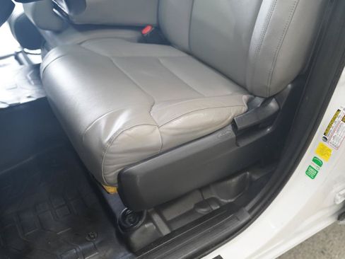 Used 2020 Toyota Tundra SR AWD/4WD image 28