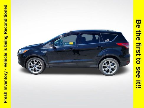 Used 2016 Ford Escape Titanium FWD image 2